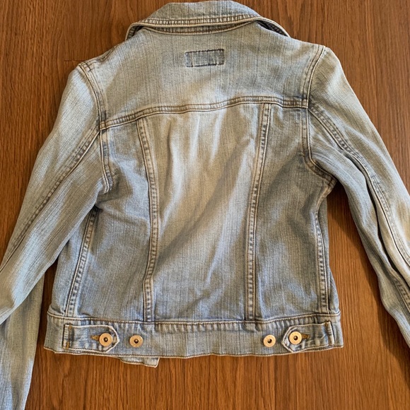 My Favorite Jean Jacket - Picture 4 of 5